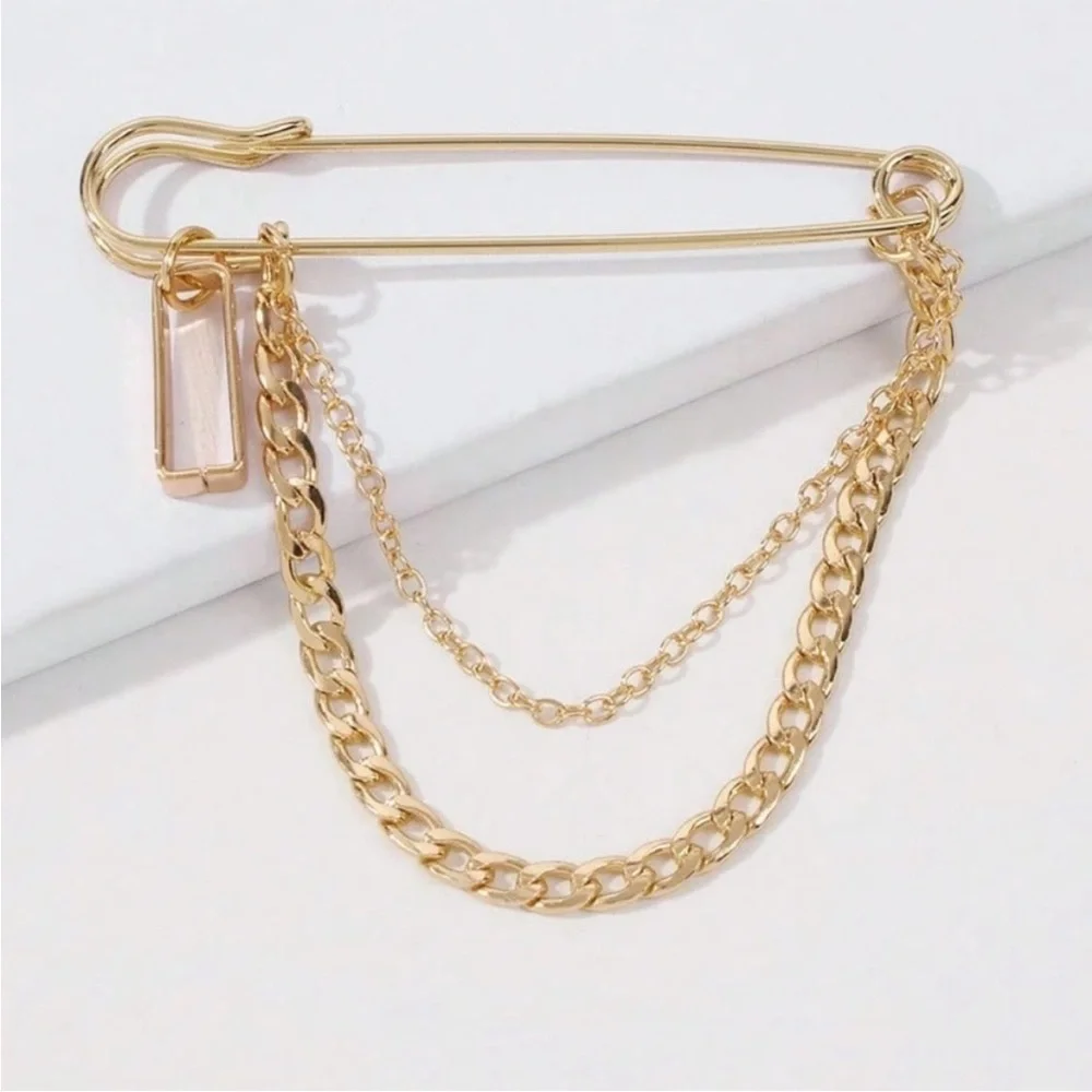 Maison Double Chain Gold Brooch